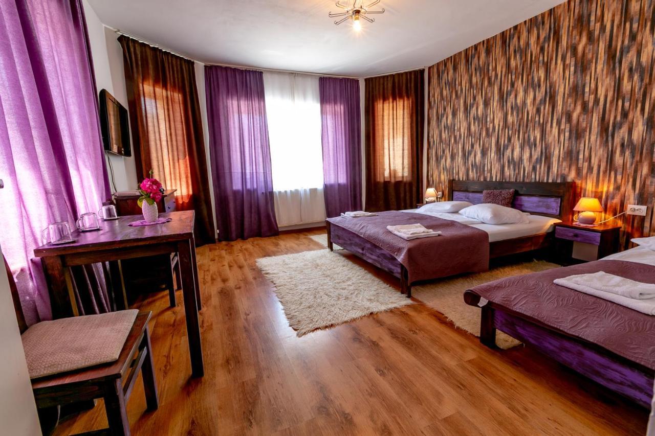 Hotel Casa Adalmo Sighişoara Esterno foto