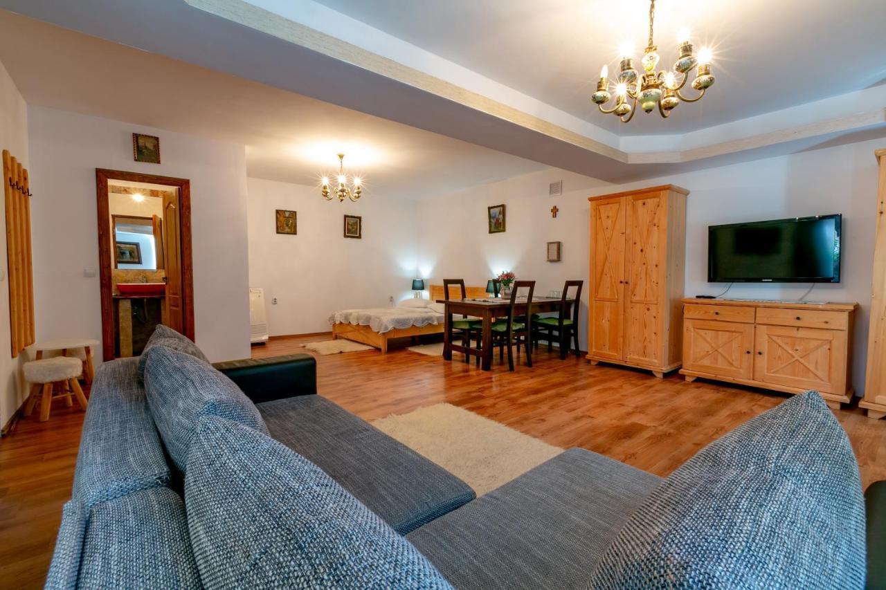 Hotel Casa Adalmo Sighişoara Esterno foto